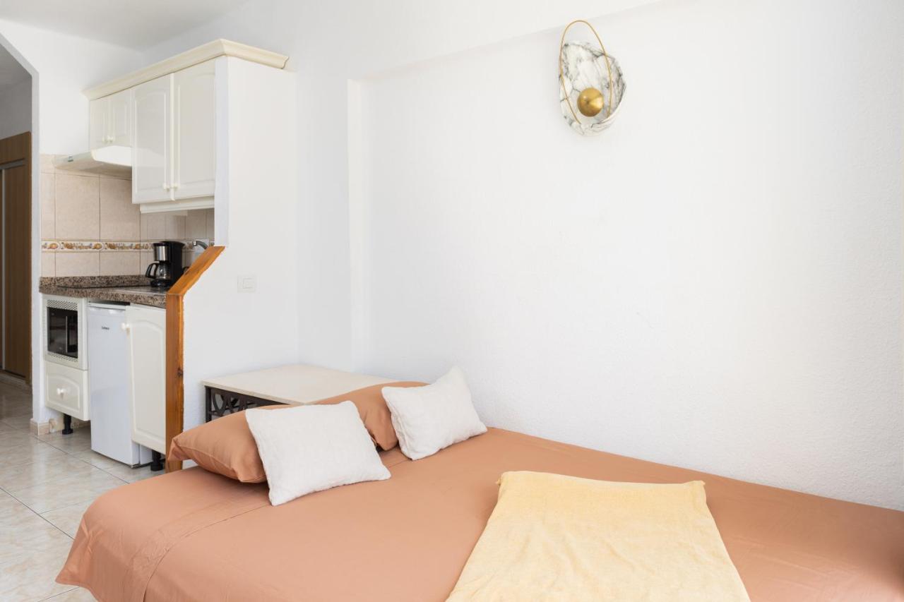 Classbnb - Studio 50M From Puerto Colon Beach Costa Adeje  ภายนอก รูปภาพ